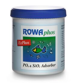 ROWAphos bindet Phosphat und entzieht Schwebealgen die Grundlage ihres Wachstums. Bitte klicken Sie auf die Abbildung, um mehr über das Produkt zu erfahren.